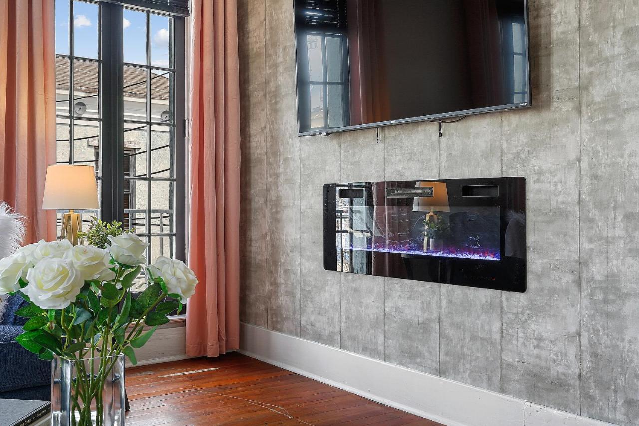 St Charles-Mardi Gras 6Bd Home Новый Орлеан Экстерьер фото
